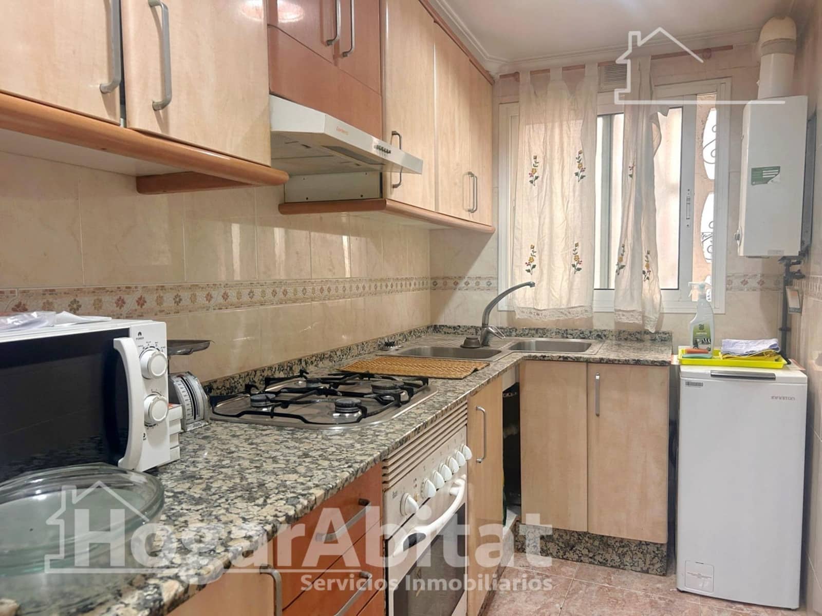 4 slaapkamer Flat te koop in Valencia stad - € 450.000 (Ref: 9527753)