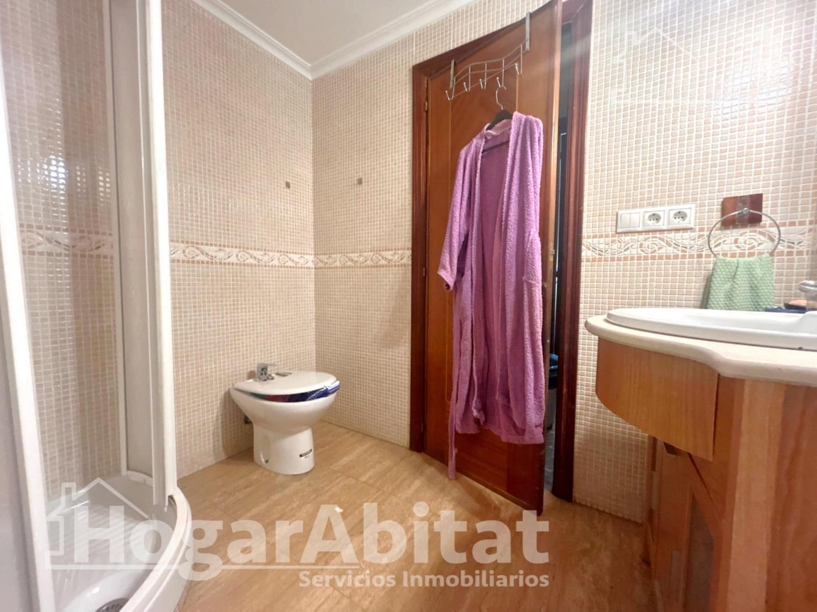 4 slaapkamer Flat te koop in Valencia stad - € 450.000 (Ref: 9527753)