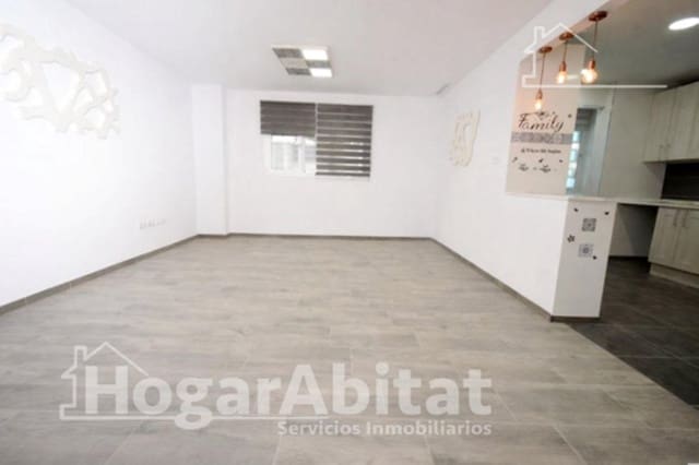 4 bedroom Flat for sale in Paiporta with garage - € 235,000 (Ref: 9527754)