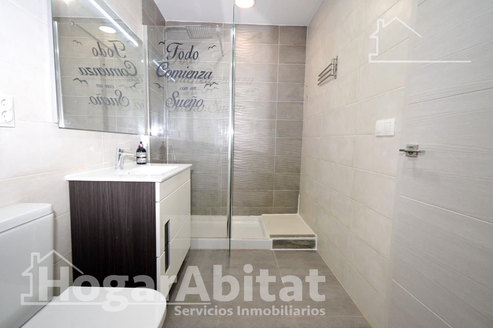 4 bedroom Flat for sale in Paiporta with garage - € 235,000 (Ref: 9527754)