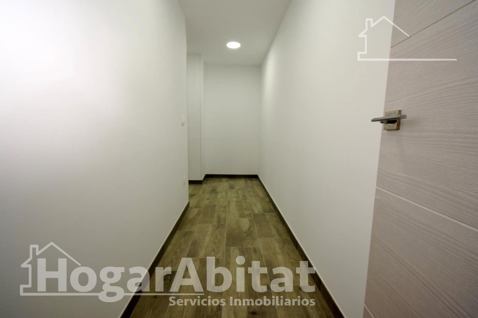 4 bedroom Flat for sale in Paiporta with garage - € 235,000 (Ref: 9527754)