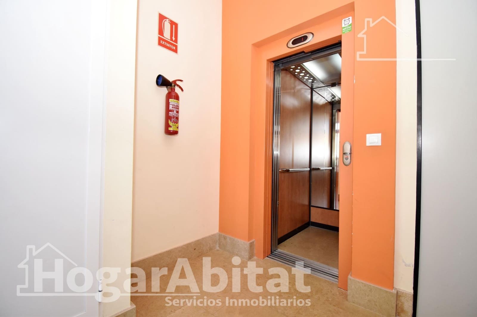 2 quarto Penthouse para venda em Nules - 150 000 € (Ref: 9527757)
