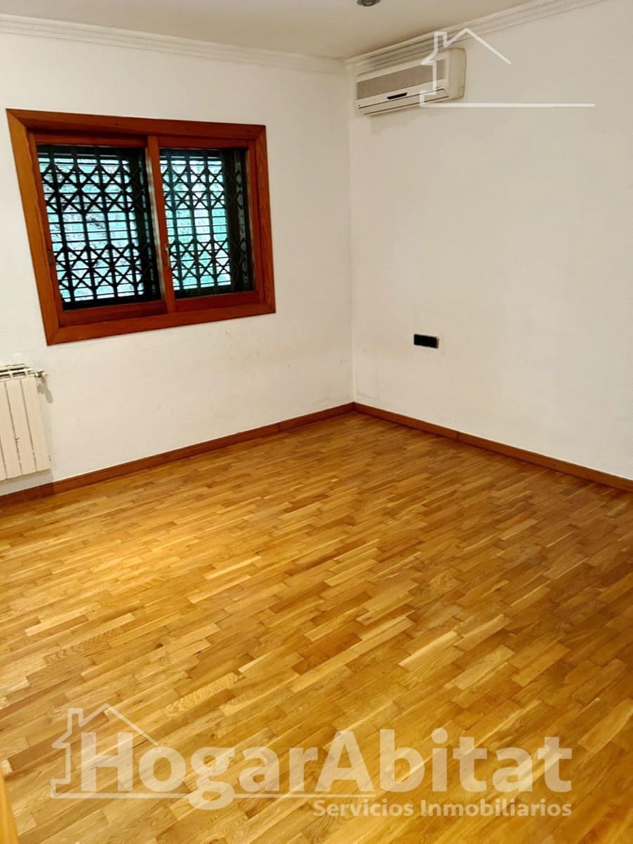 4 soverom Villa til salgs i Picassent med svømmebasseng - € 360 000 (Ref: 9527764)