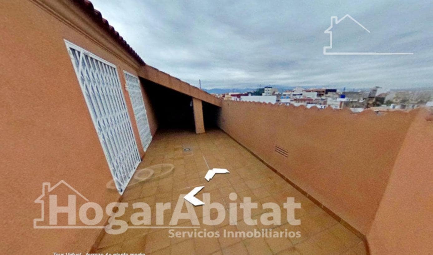 4 bedroom Flat for sale in Vila-real with garage - € 281,000 (Ref: 9527765)
