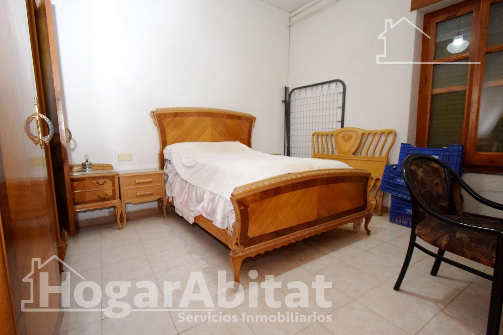 5 soveværelse Byhus til salg i Montserrat med garage - € 250.000 (Ref: 9527768)