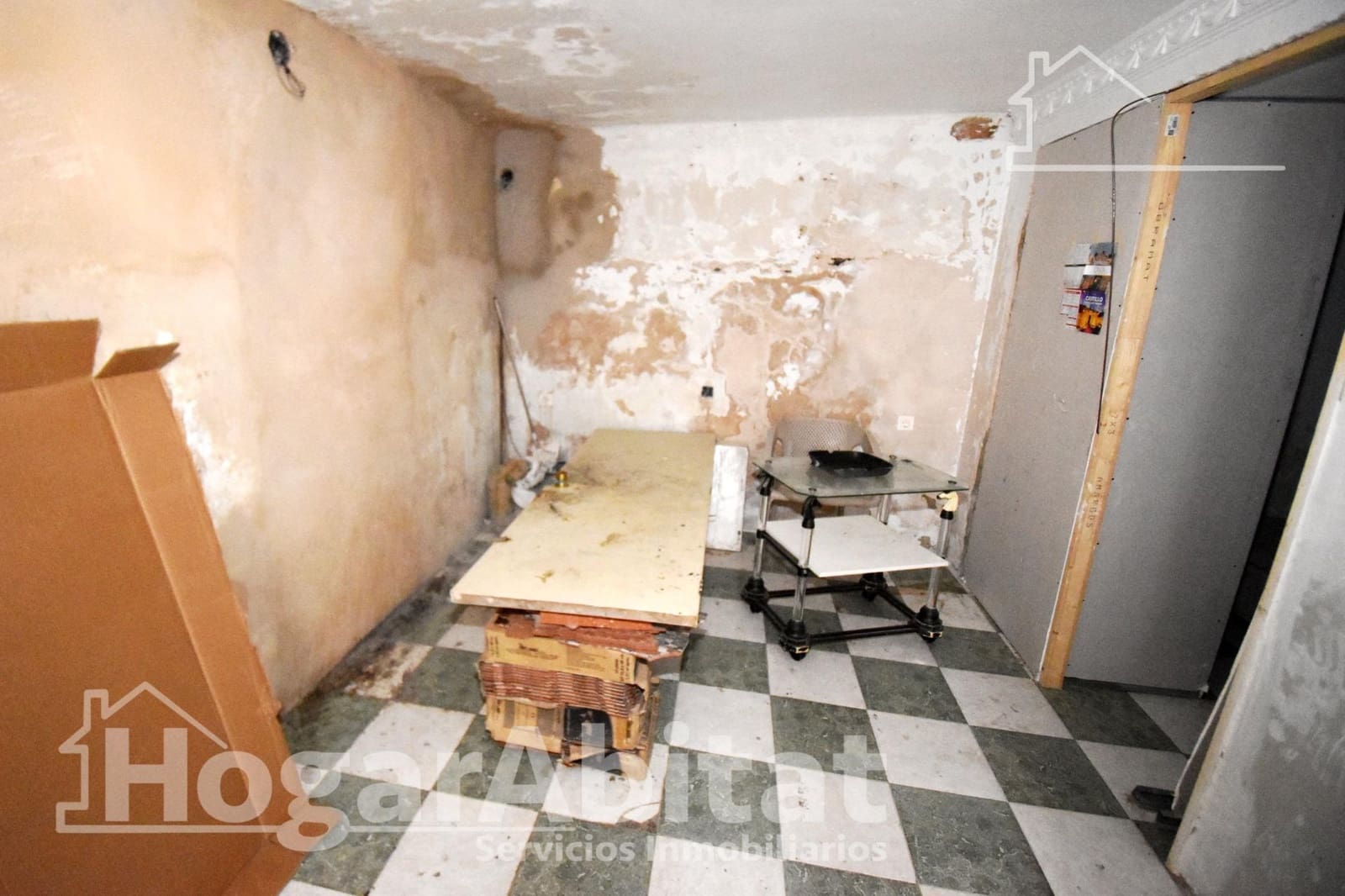 5 bedroom Townhouse for sale in Onda - € 75,000 (Ref: 9527769)