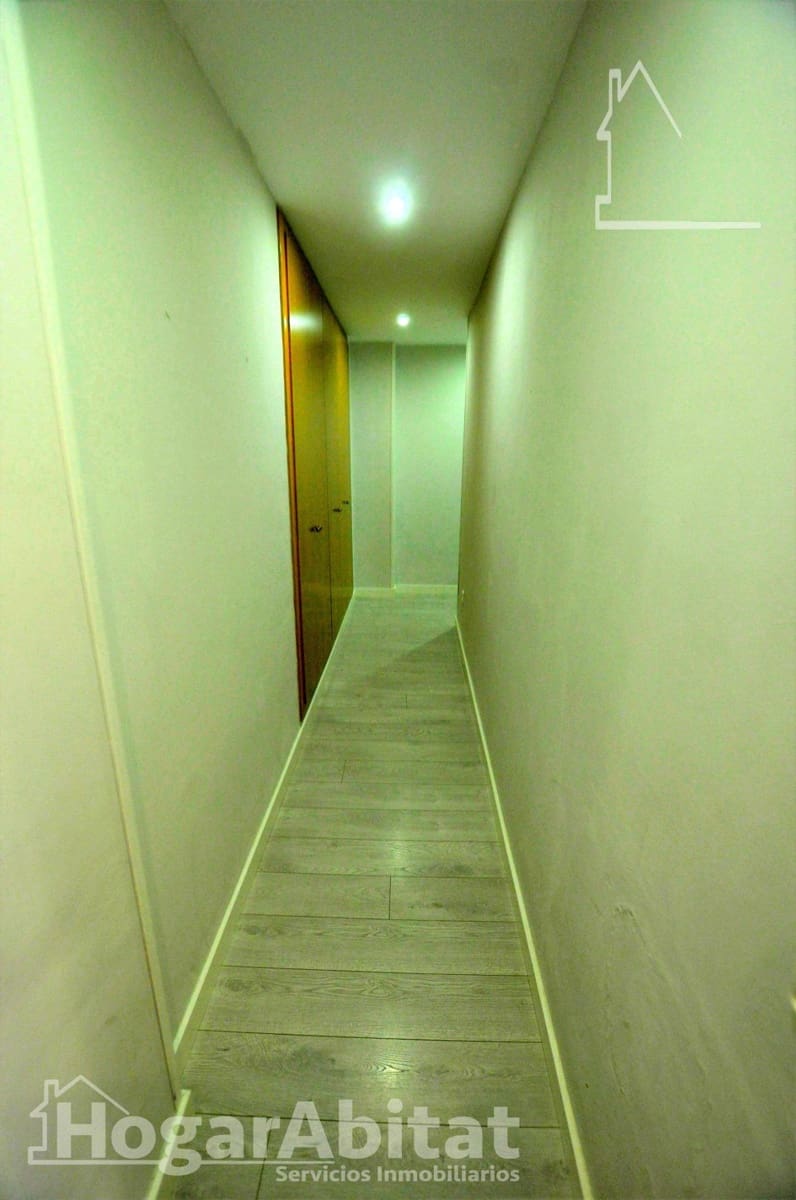 4 bedroom Flat for sale in Valencia city - € 380,000 (Ref: 9530627)