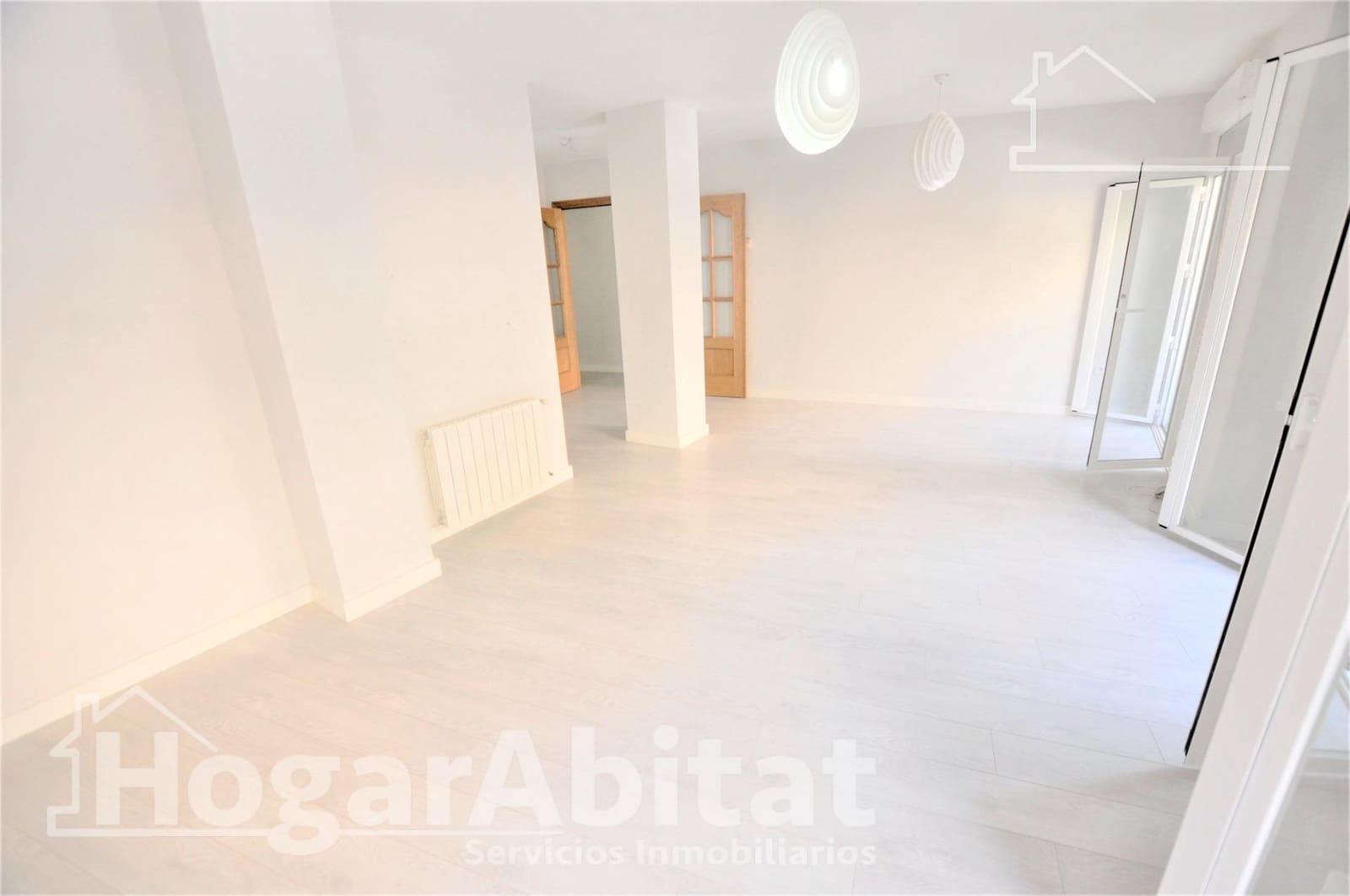4 bedroom Flat for sale in Valencia city - € 380,000 (Ref: 9530627)