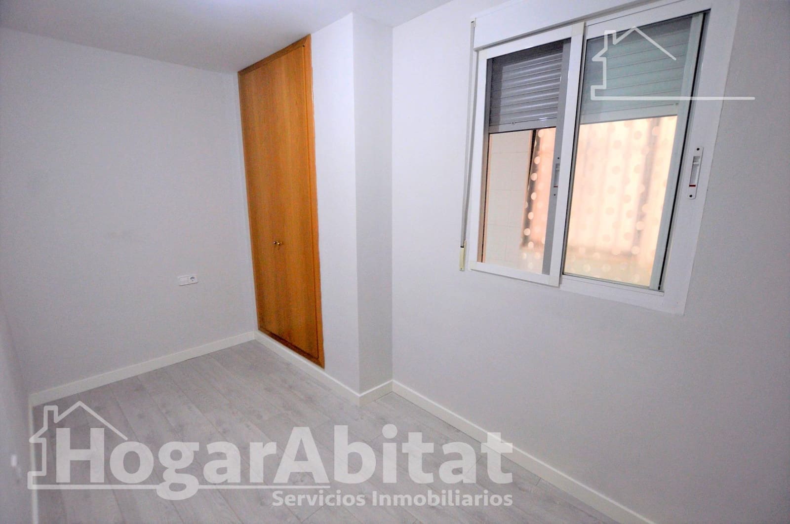 4 bedroom Flat for sale in Valencia city - € 380,000 (Ref: 9530627)