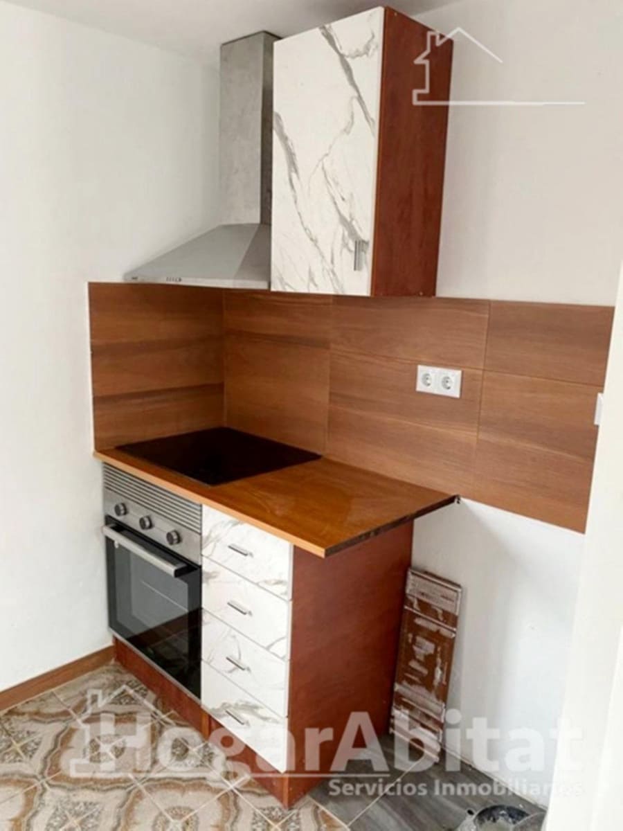 Piso de 3 habitaciones en Castelló de la Plana en venta - 80.000 € (Ref: 9530628)