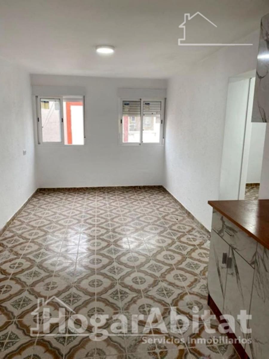 Piso de 3 habitaciones en Castelló de la Plana en venta - 80.000 € (Ref: 9530628)