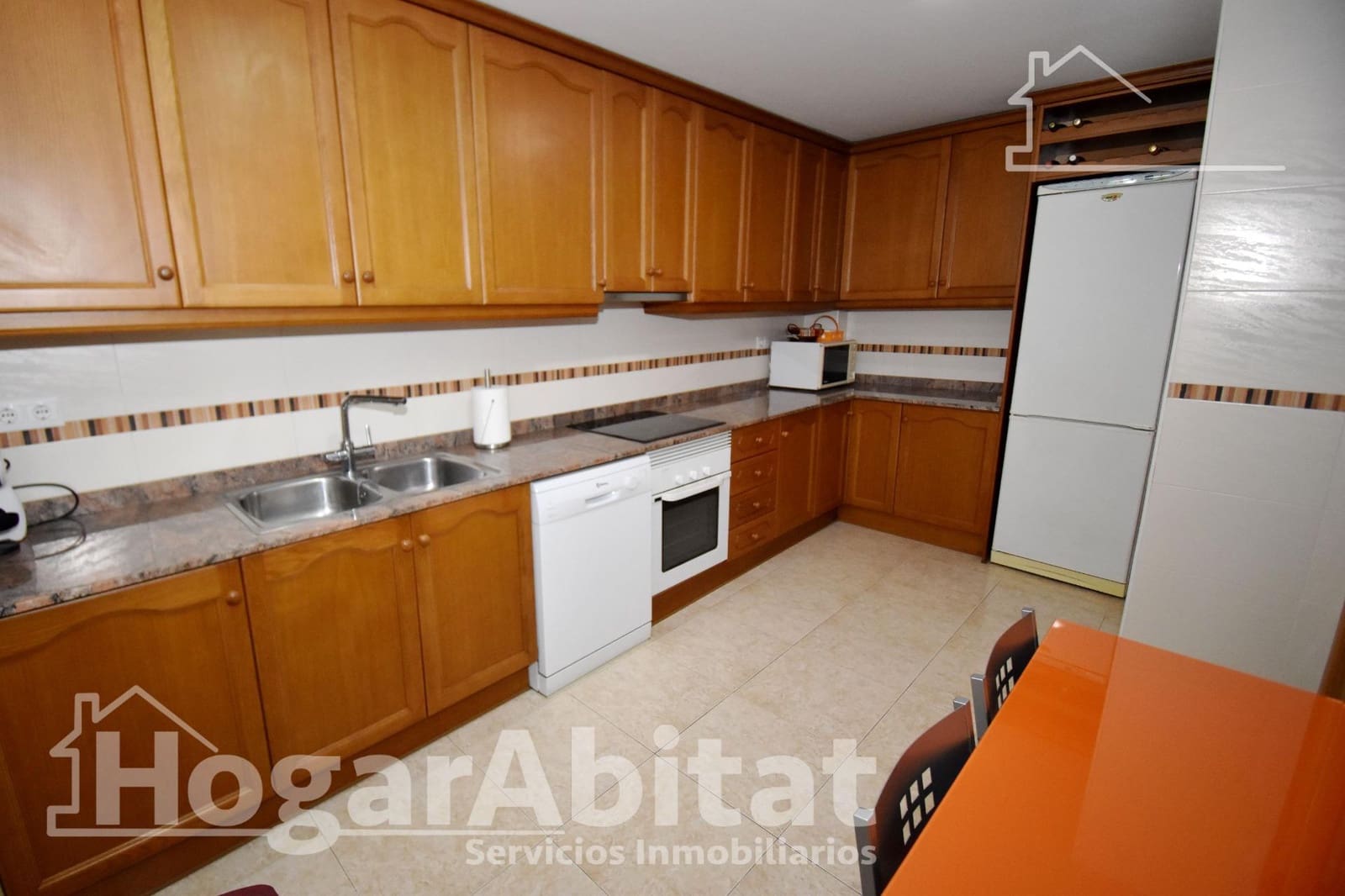 3 chambre Villa/Maison Mitoyenne à vendre à Onda avec garage - 170 000 € (Ref: 9530629)