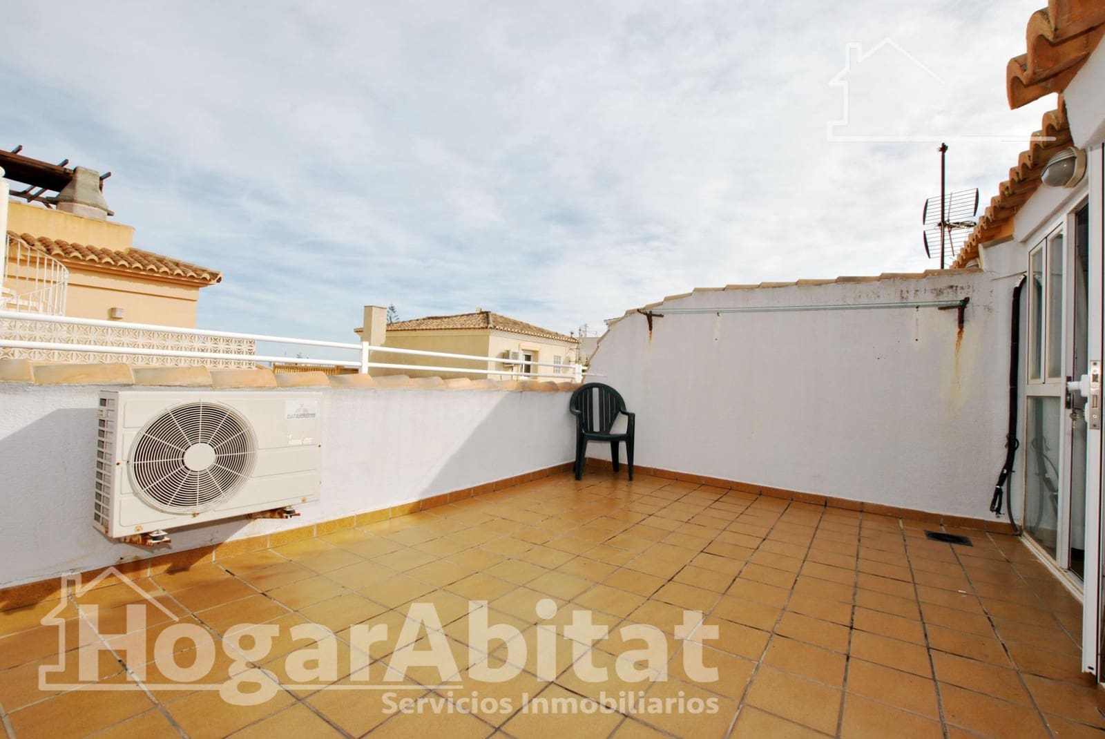 6 Zimmer Reihenhaus zu verkaufen in Oliva mit Pool - 390.000 € (Ref: 9530630)