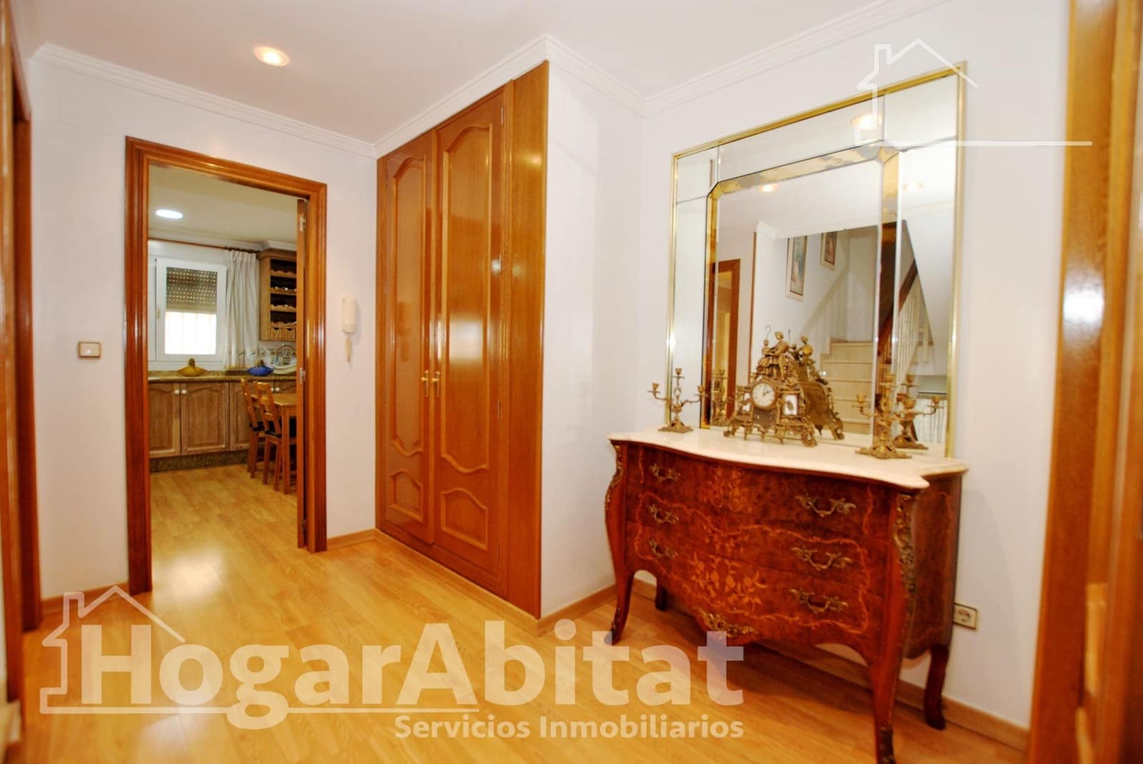 6 Zimmer Reihenhaus zu verkaufen in Oliva mit Pool - 390.000 € (Ref: 9530630)