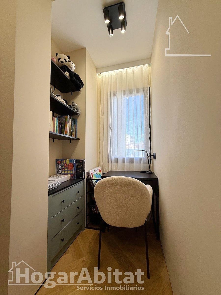 3 bedroom Flat for sale in Alicante / Alacant city - € 620,000 (Ref: 9530634)