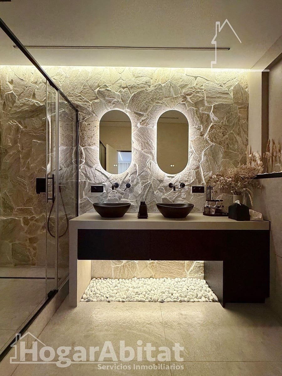 3 bedroom Flat for sale in Alicante / Alacant city - € 620,000 (Ref: 9530634)