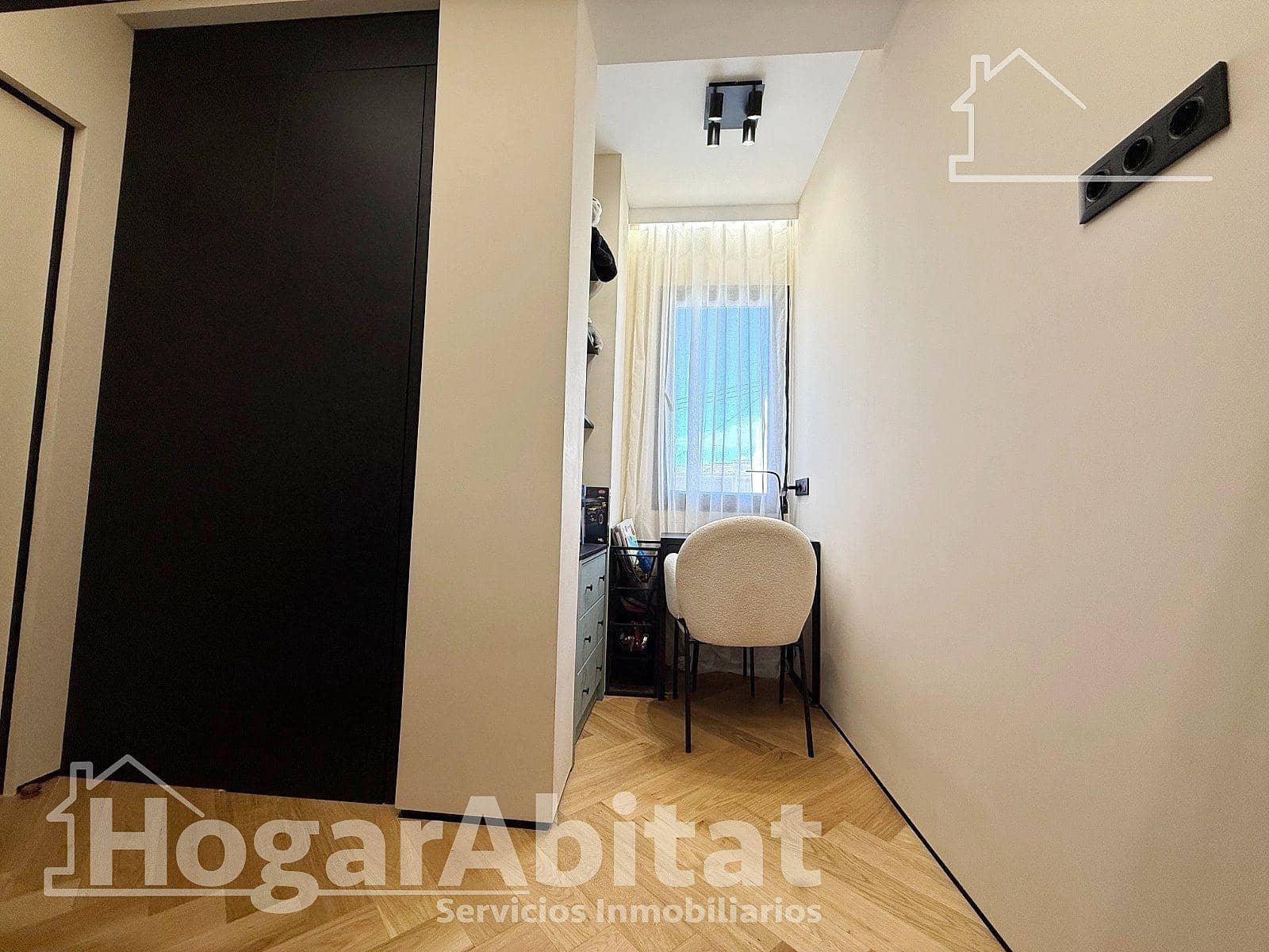 3 bedroom Flat for sale in Alicante / Alacant city - € 620,000 (Ref: 9530634)