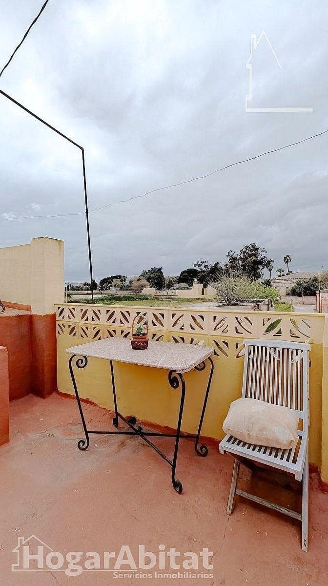 4 bedroom Townhouse for sale in Torrent with garage - € 155,000 (Ref: 9530642)