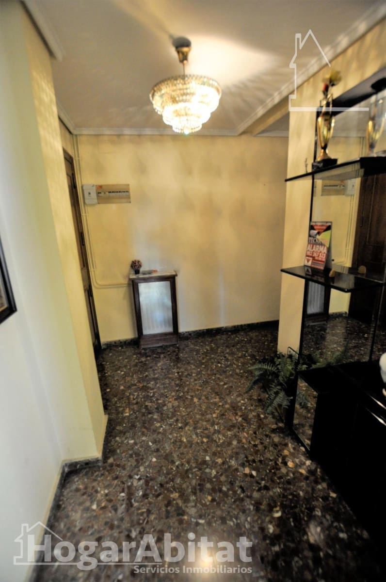 6 slaapkamer Flat te koop in Valencia stad met garage - € 520.000 (Ref: 9535979)