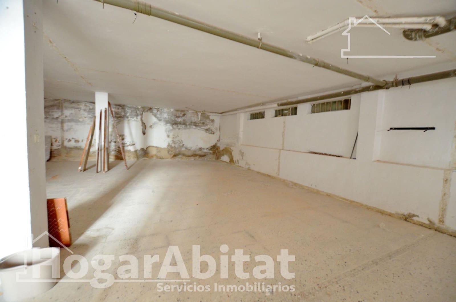 Comercial para venda em Alicante cidade - 79 990 € (Ref: 9535980)