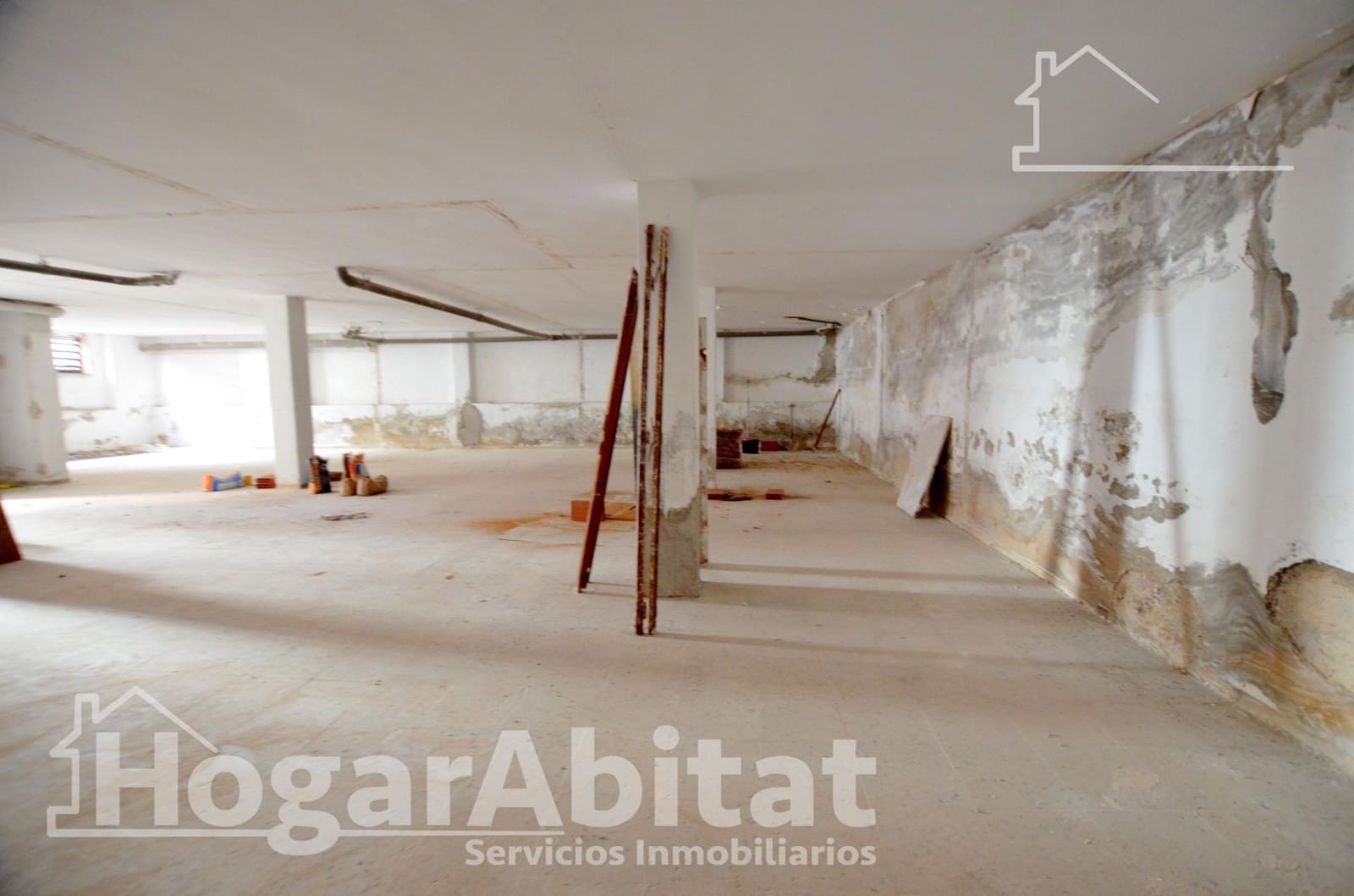 Comercial para venda em Alicante cidade - 79 990 € (Ref: 9535980)