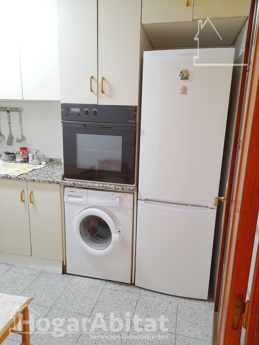 3 slaapkamer Flat te koop in Vila-real - € 98.000 (Ref: 9535982)