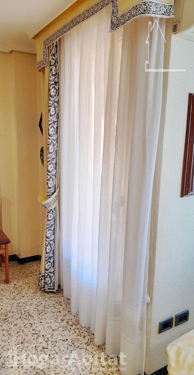 3 slaapkamer Flat te koop in Vila-real - € 98.000 (Ref: 9535982)