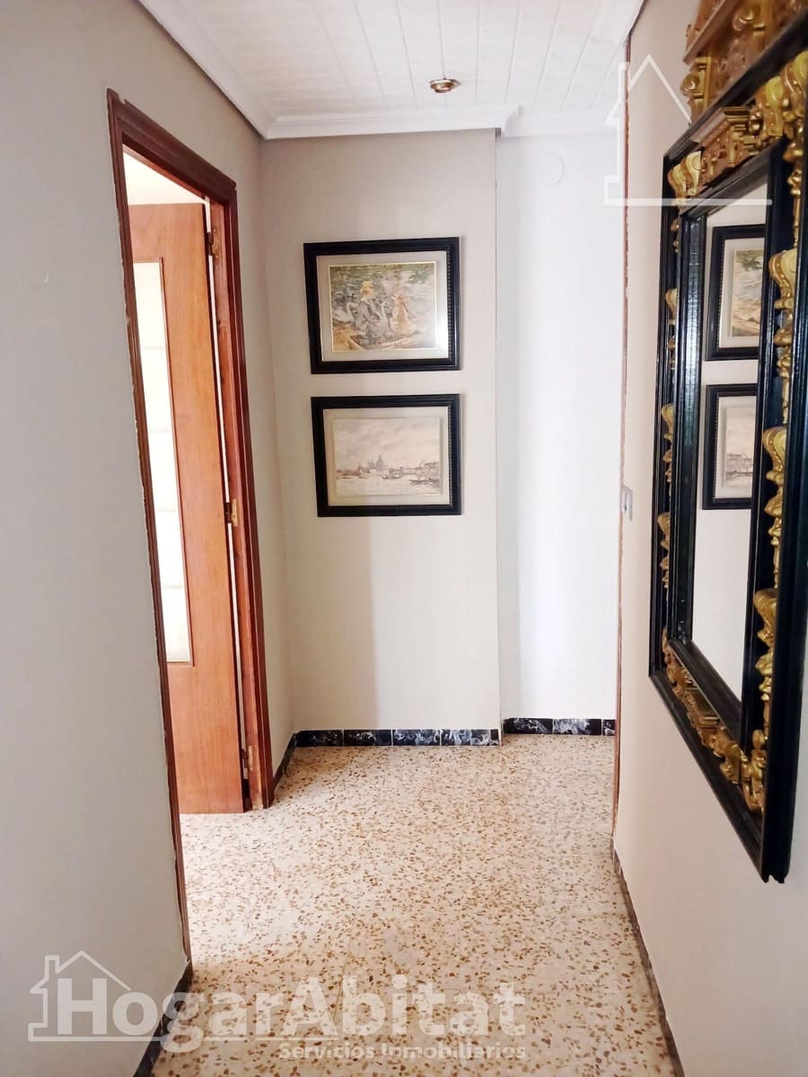 3 slaapkamer Flat te koop in Vila-real - € 98.000 (Ref: 9535982)