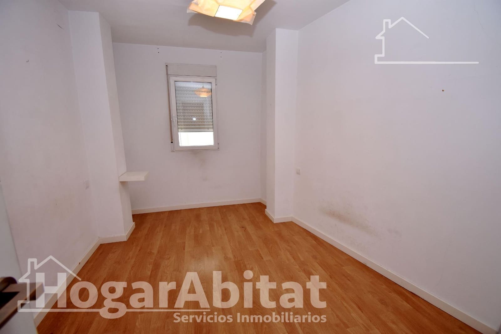 2 bedroom Flat for sale in Valencia city - € 250,000 (Ref: 9535986)