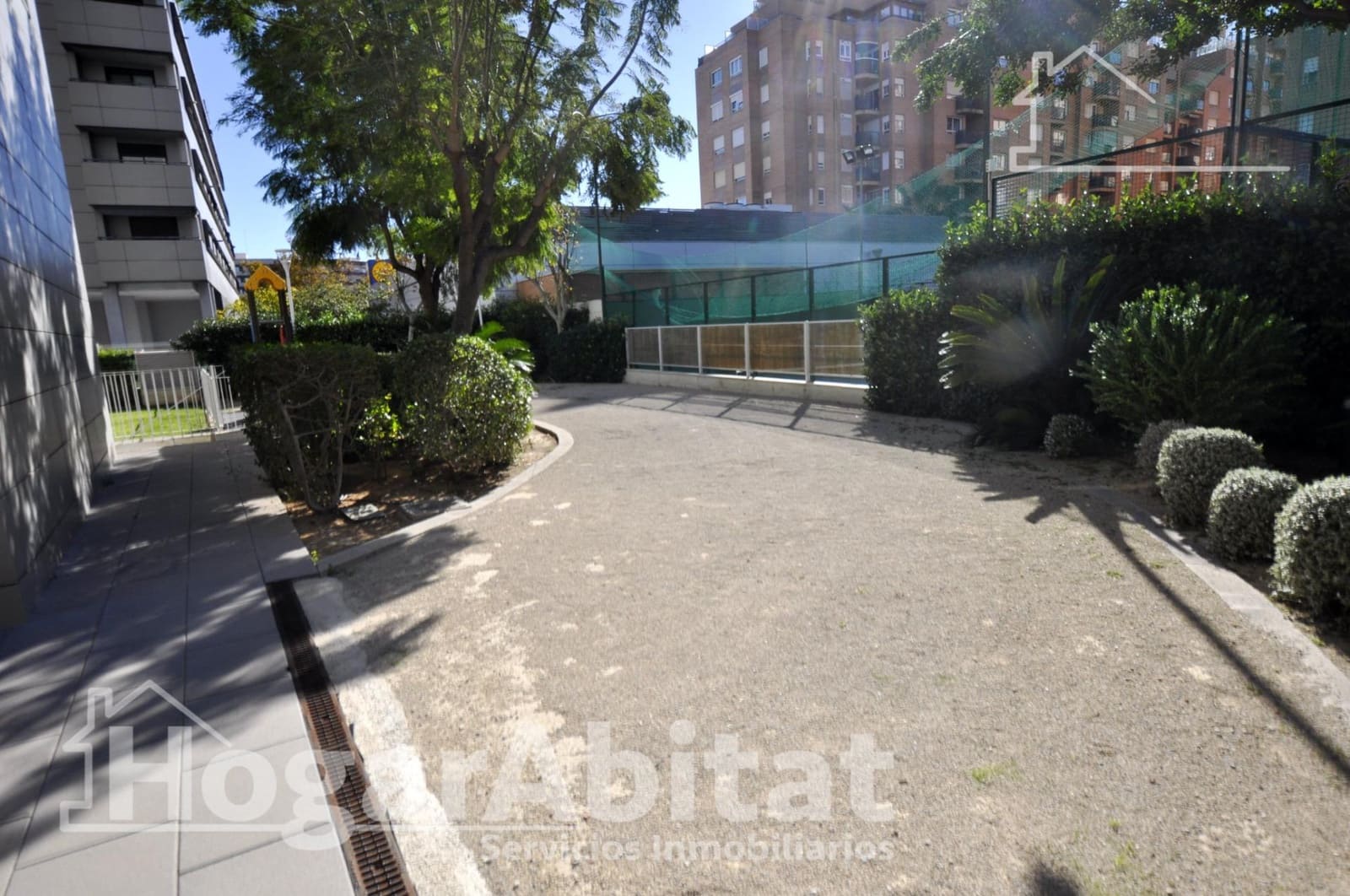 Lejlighed til salg i Valencia by med swimmingpool - € 259.000 (Ref: 9535995)