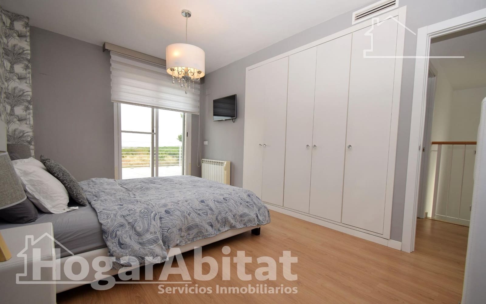 4 soverom Villa til salgs i Chiva med svømmebasseng garasje - € 630 000 (Ref: 9535996)