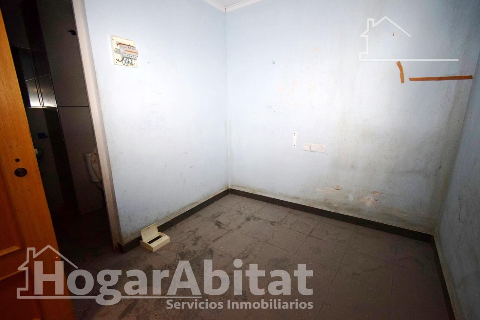 7 soveværelse Byhus til salg i Cheste - € 85.000 (Ref: 9536251)