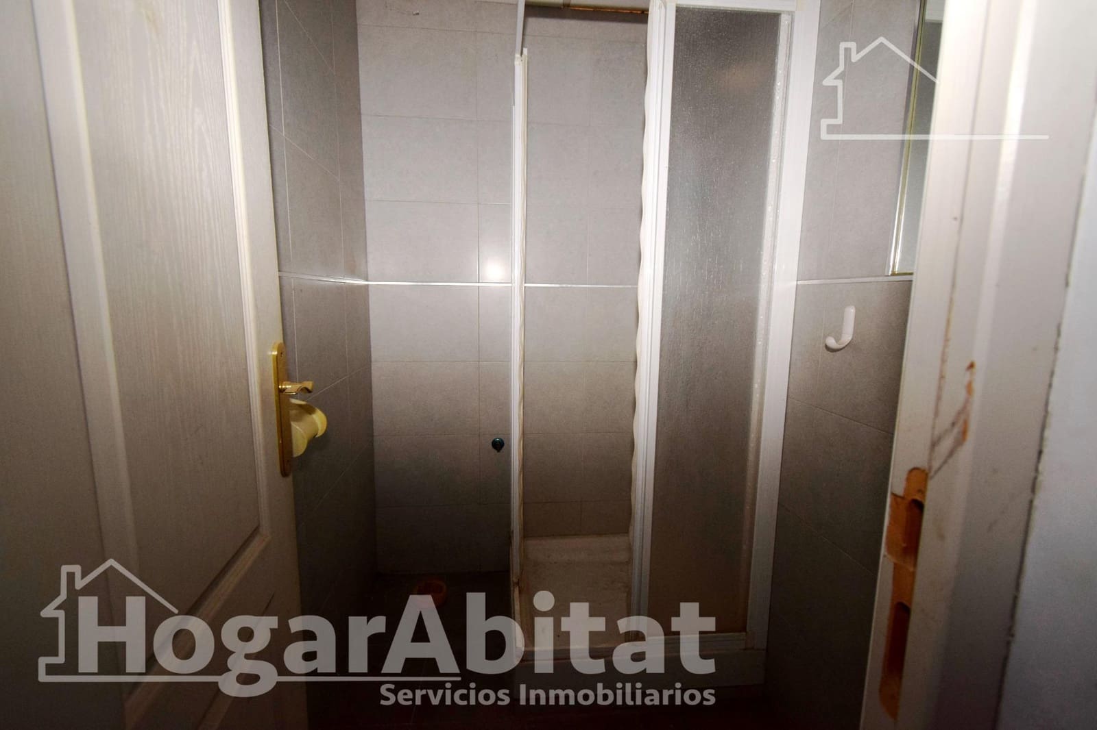 7 soveværelse Byhus til salg i Cheste - € 85.000 (Ref: 9536251)