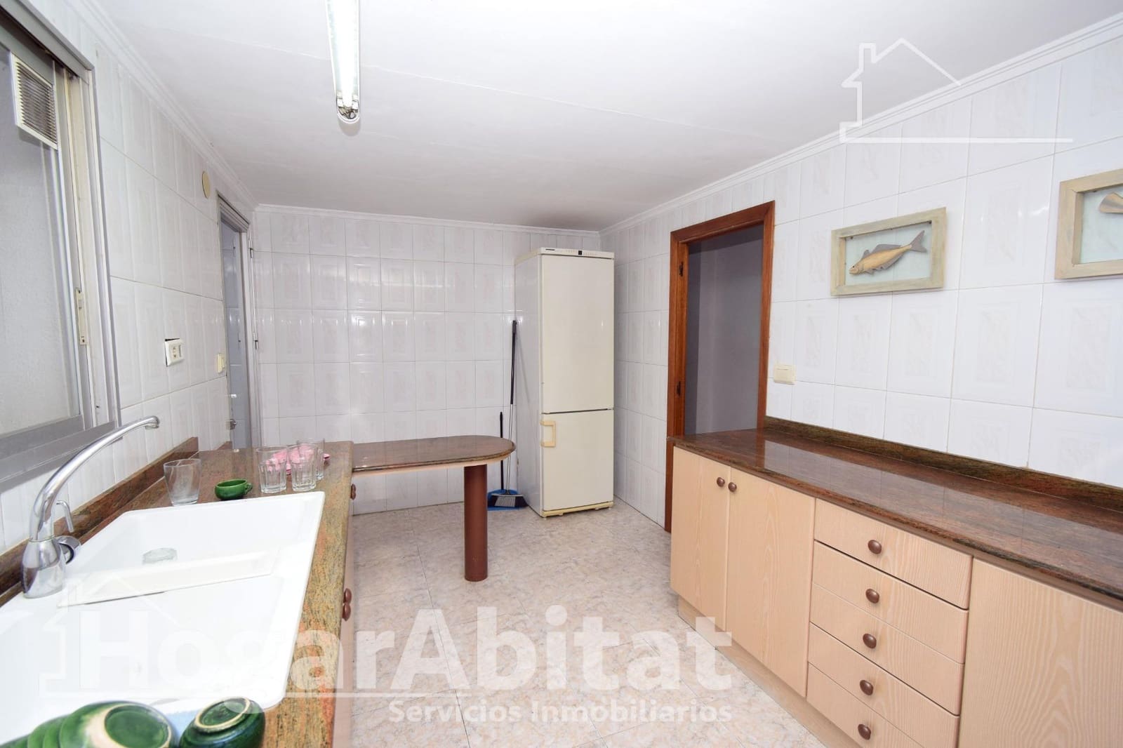 3 bedroom Flat for sale in Alginet with garage - € 135,000 (Ref: 9541167)