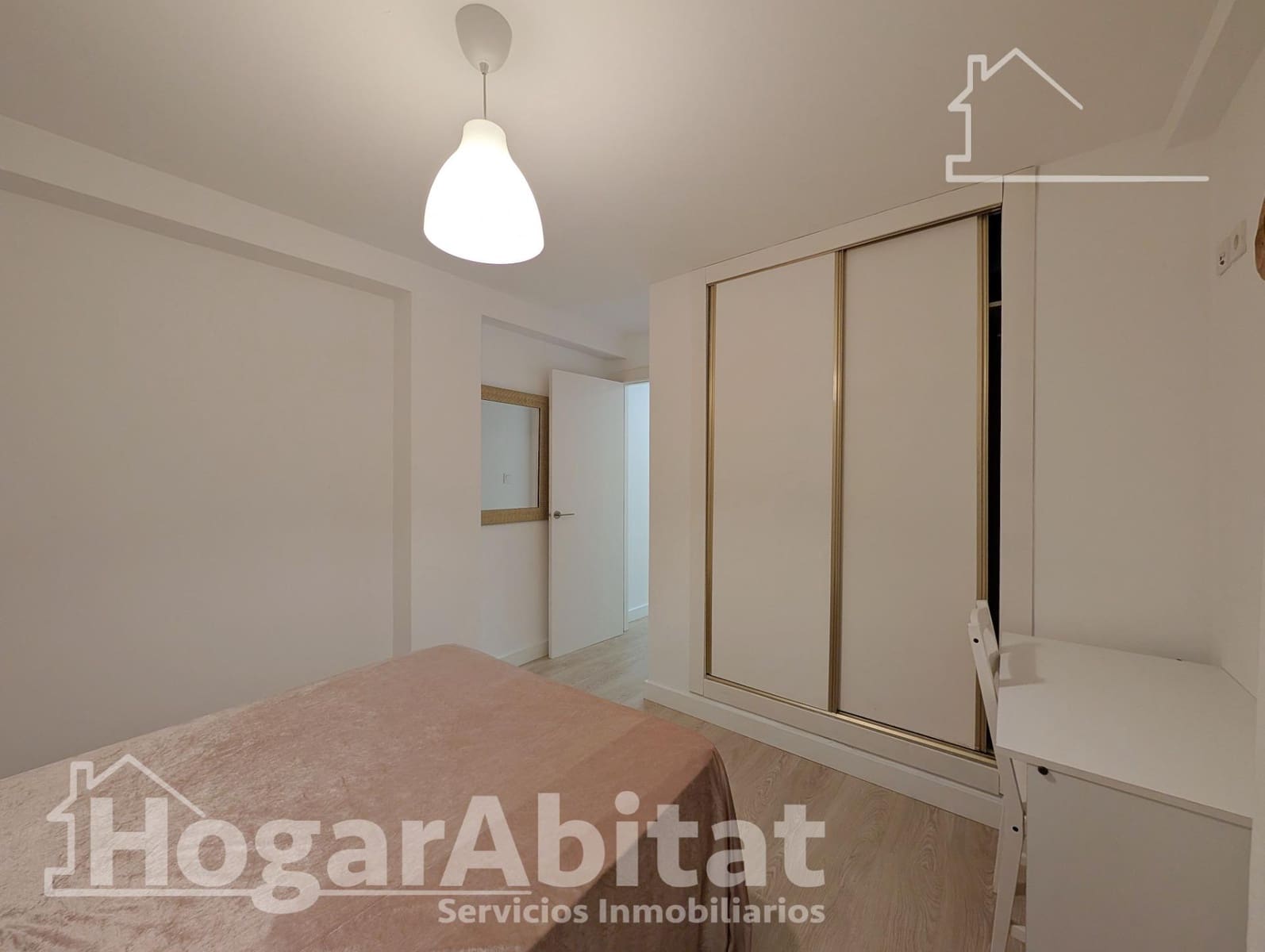 2 makuuhuone Asunto myytävänä paikassa Alicante kaupunki - 259 900 € (Ref: 9541175)