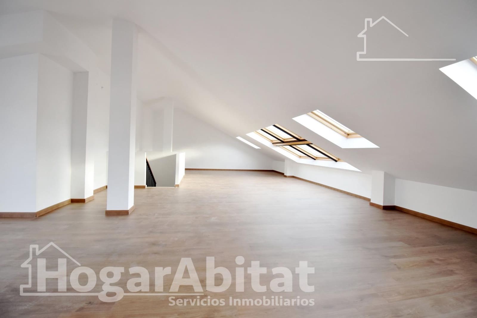 2 Zimmer Penthouse zu verkaufen in Gandia mit Garage - 255.000 € (Ref: 9541179)