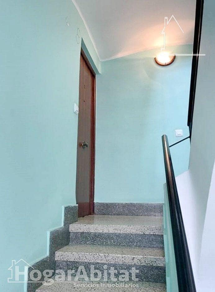 Piso de 2 habitaciones en Cheste en venta - 122.000 € (Ref: 9541181)