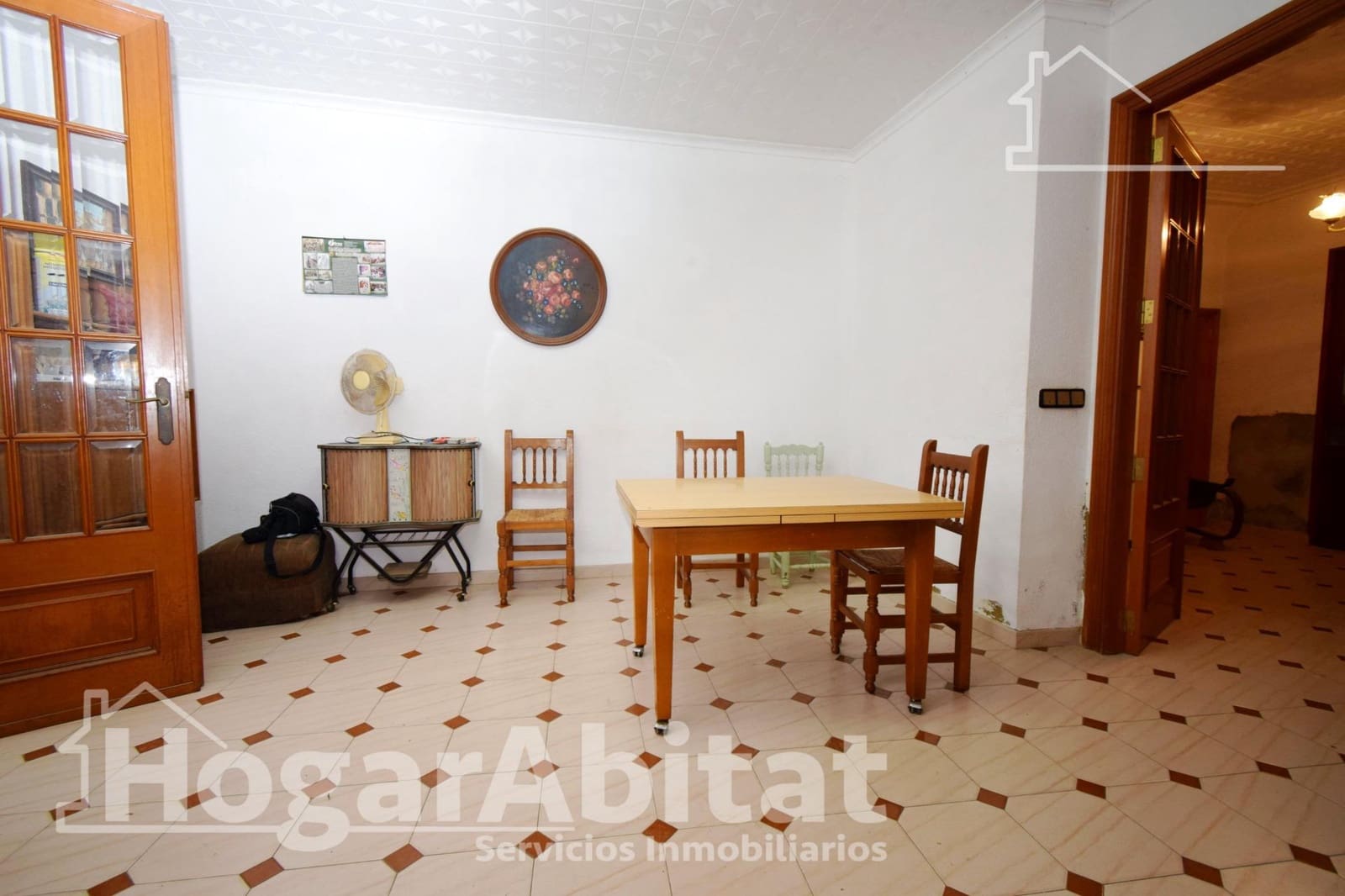 5 soverom Hus til salgs i Montserrat med garasje - € 250 000 (Ref: 9541736)