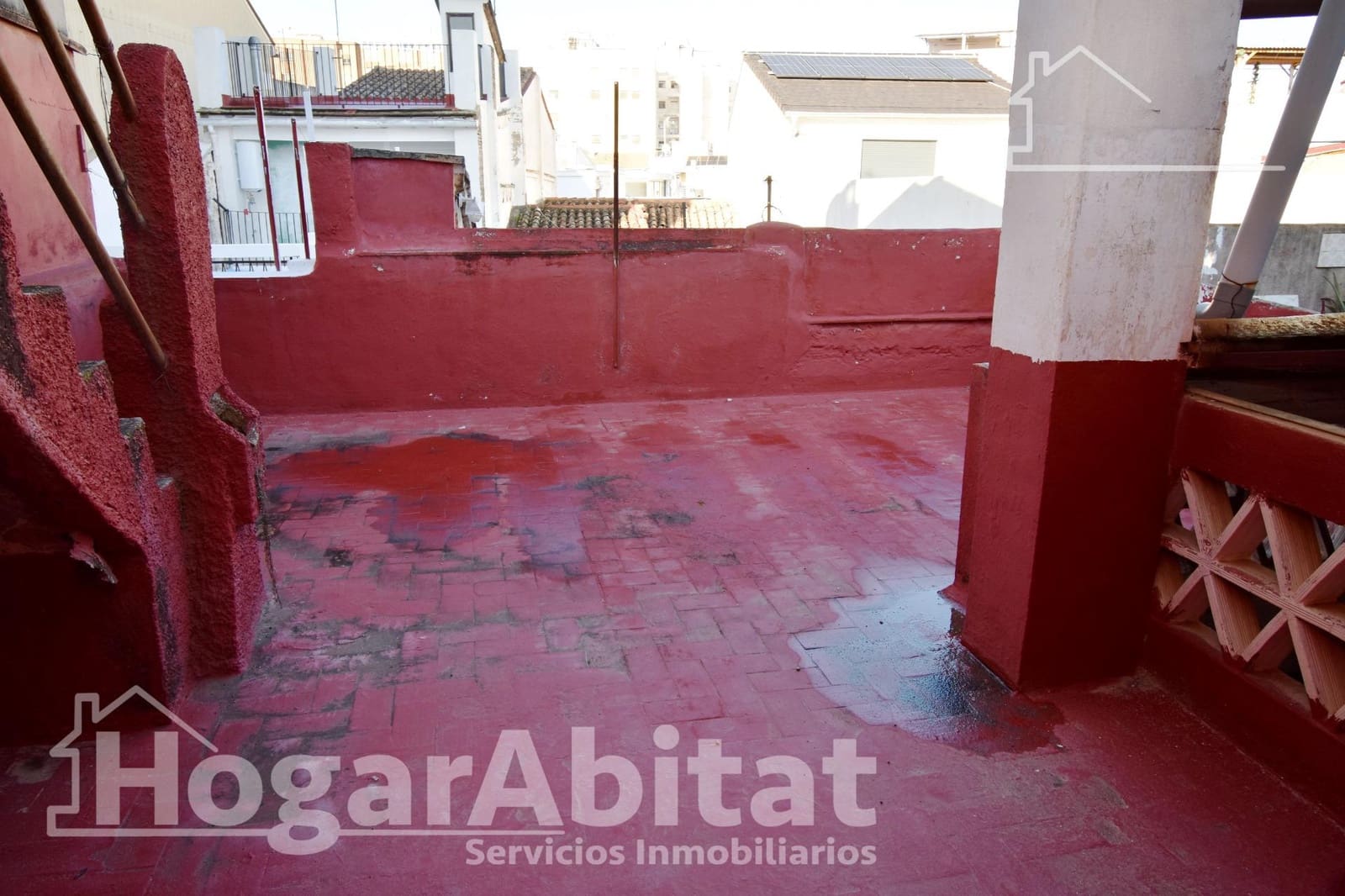 5 bedroom Townhouse for sale in Alzira - € 129,900 (Ref: 9541737)