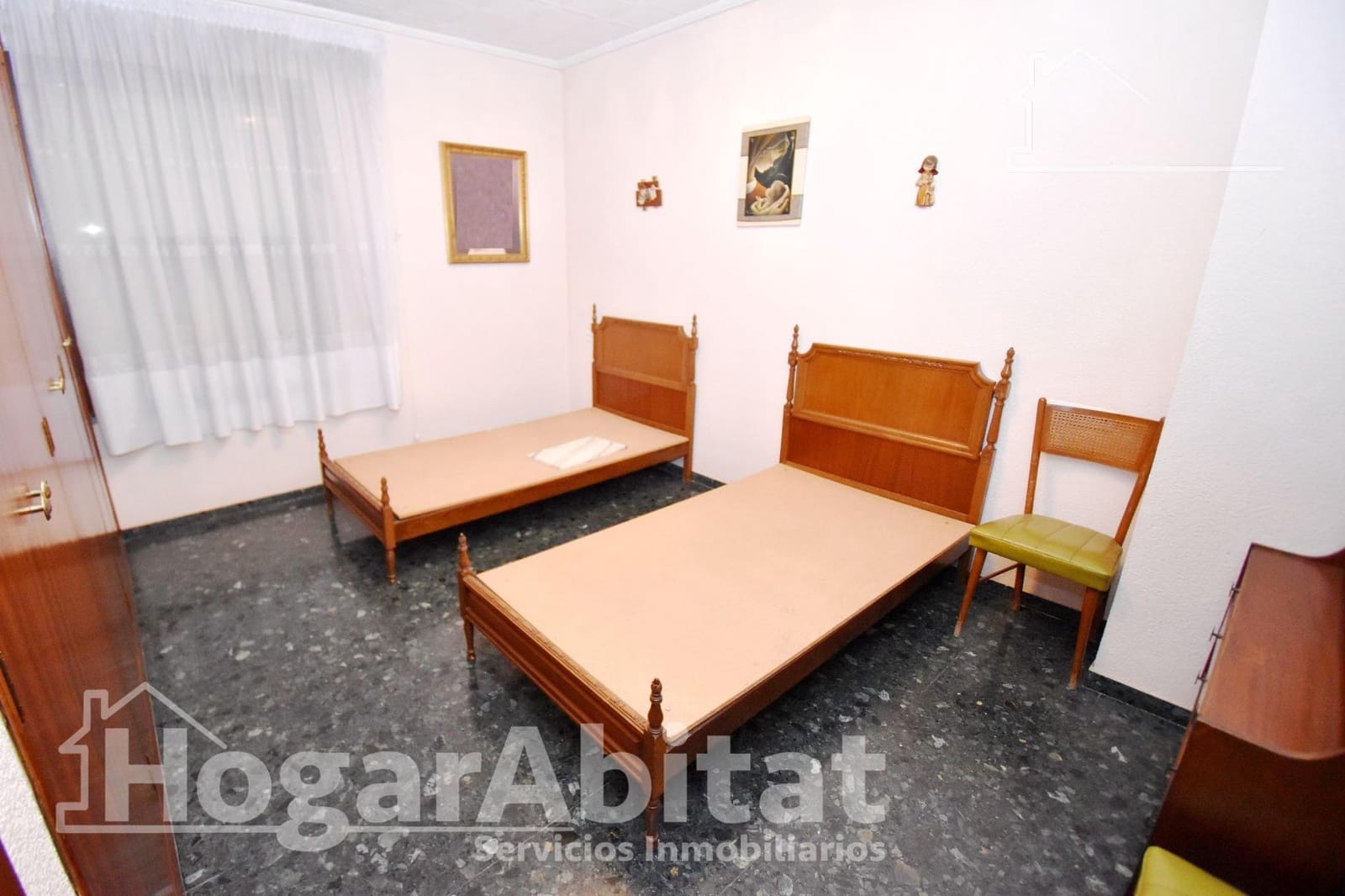 5 bedroom Flat for sale in Vila-real - € 200,000 (Ref: 9543718)