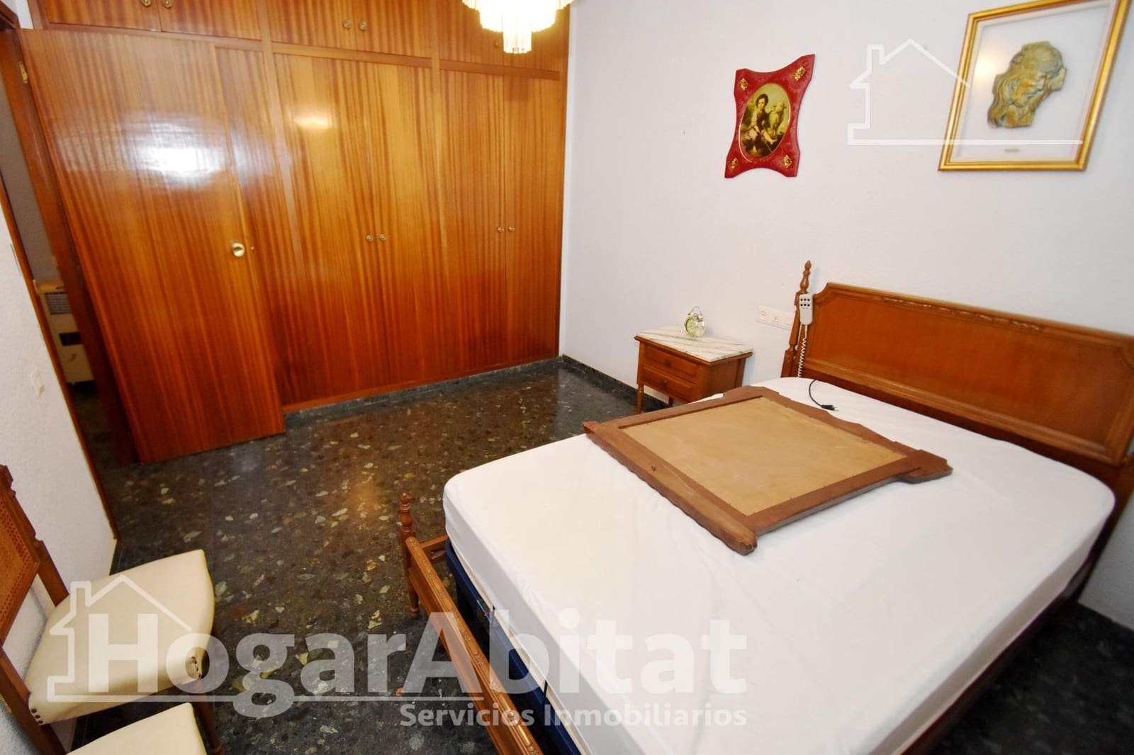 5 bedroom Flat for sale in Vila-real - € 200,000 (Ref: 9543718)