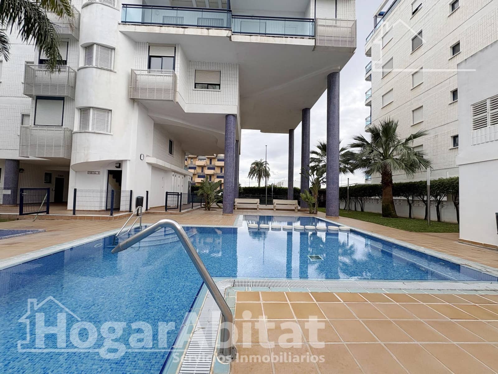 2 soveværelse Lejlighed til salg i Daimus med swimmingpool - € 220.000 (Ref: 9548292)