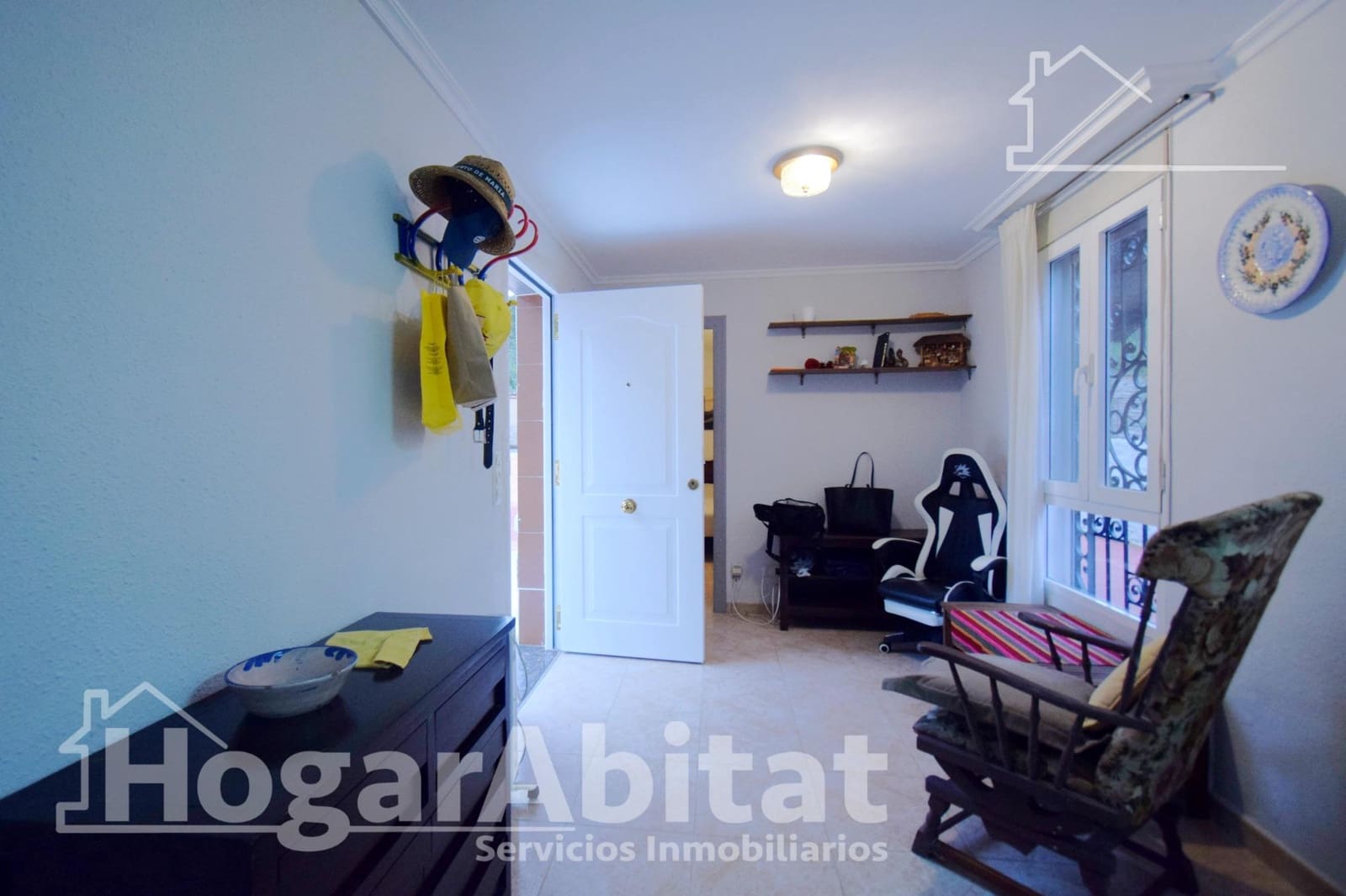 3 soveværelse Villa til salg i Vilamarxant / Villamarchante med swimmingpool garage - € 150.000 (Ref: 9548295)