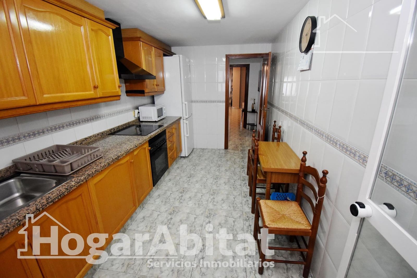 4 bedroom Flat for sale in Castello de la Plana - € 174,000 (Ref: 9548298)