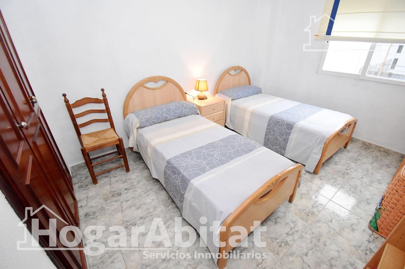 4 bedroom Flat for sale in Castello de la Plana - € 174,000 (Ref: 9548298)