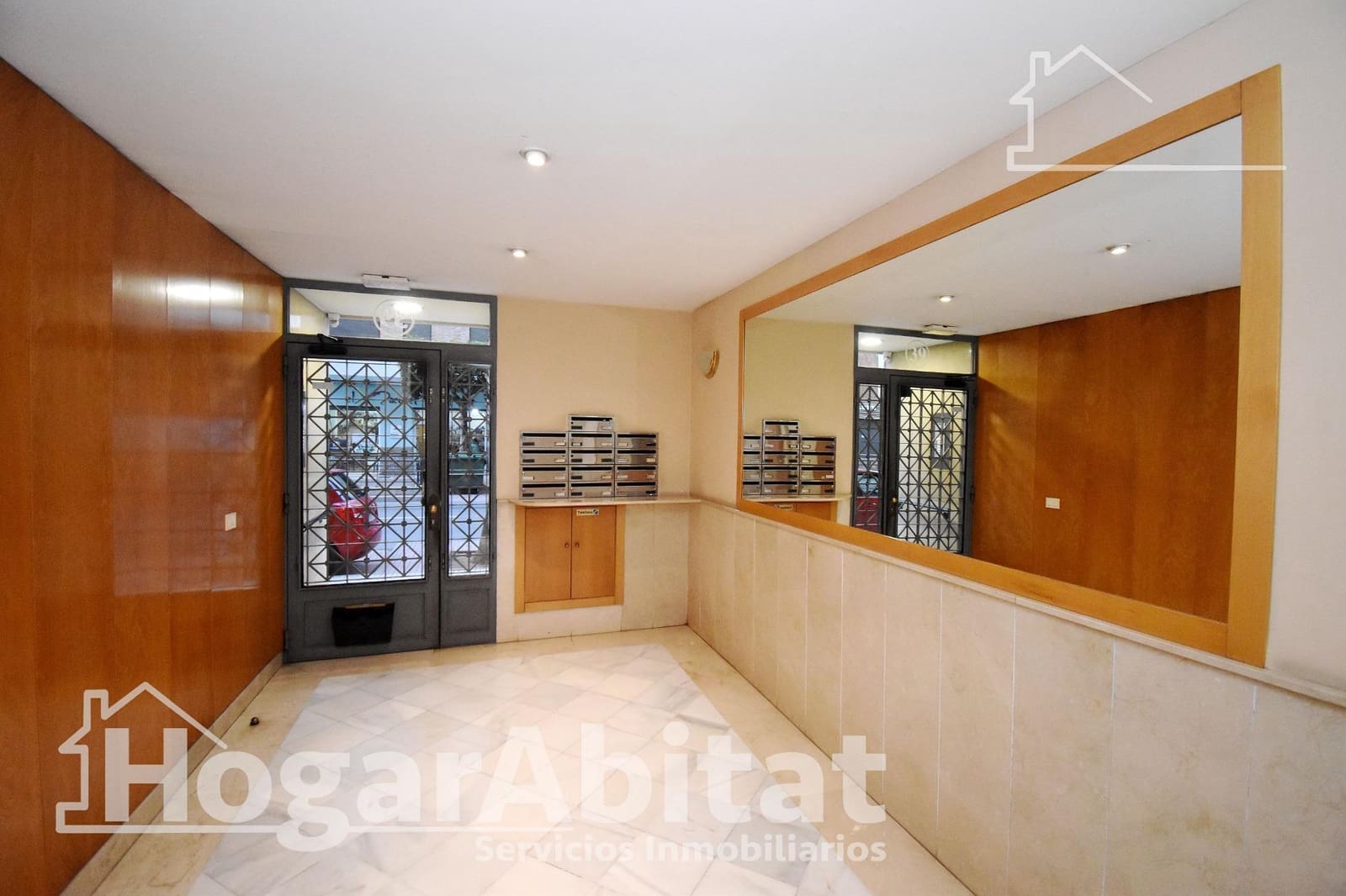4 bedroom Flat for sale in Castello de la Plana - € 174,000 (Ref: 9548298)