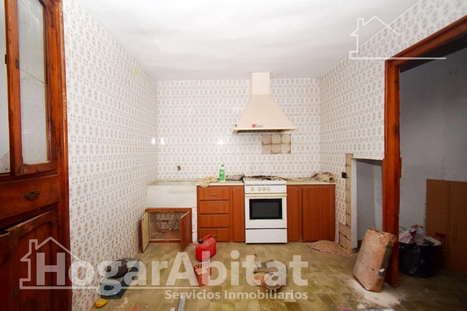 Casa de 4 habitaciones en L'Eliana en venta - 230.000 € (Ref: 9548303)