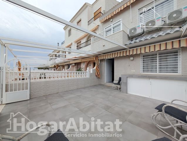 2 bedroom Townhouse for sale in Gran Playa, Santa Pola with garage - € 295,000 (Ref: 9548304)