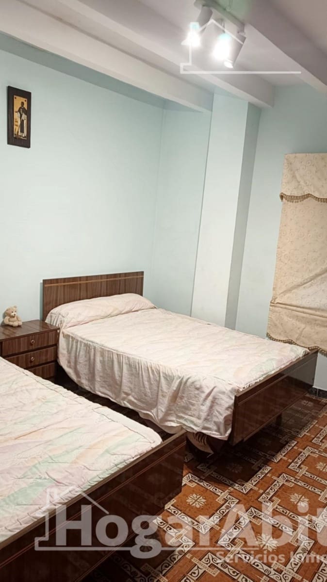 6 makuuhuone Omakotitalo myytävänä paikassa Onda - 115 000 € (Ref: 9551620)