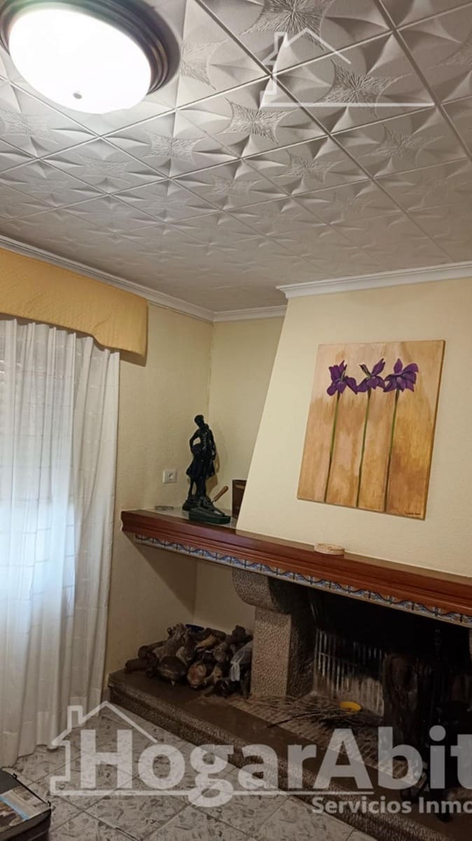 6 makuuhuone Omakotitalo myytävänä paikassa Onda - 115 000 € (Ref: 9551620)